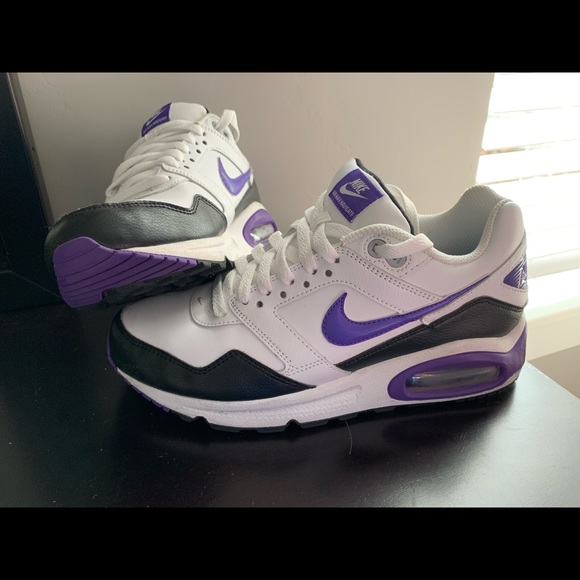 womens red duck boots